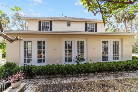 Tiny photo for 905 SE 12th Street, Ocala, FL 34471 (MLS # OM720321)