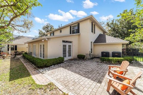 Tiny photo for 905 SE 12th Street, Ocala, FL 34471 (MLS # OM720321)