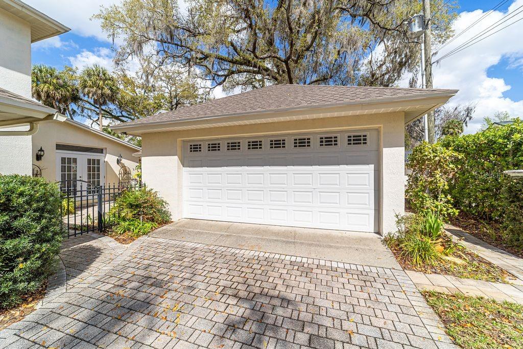 GLENVIEW - Residential