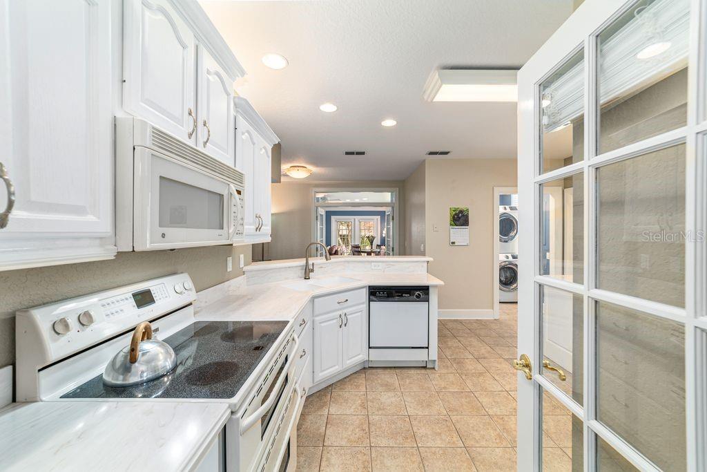 GLENVIEW - Residential