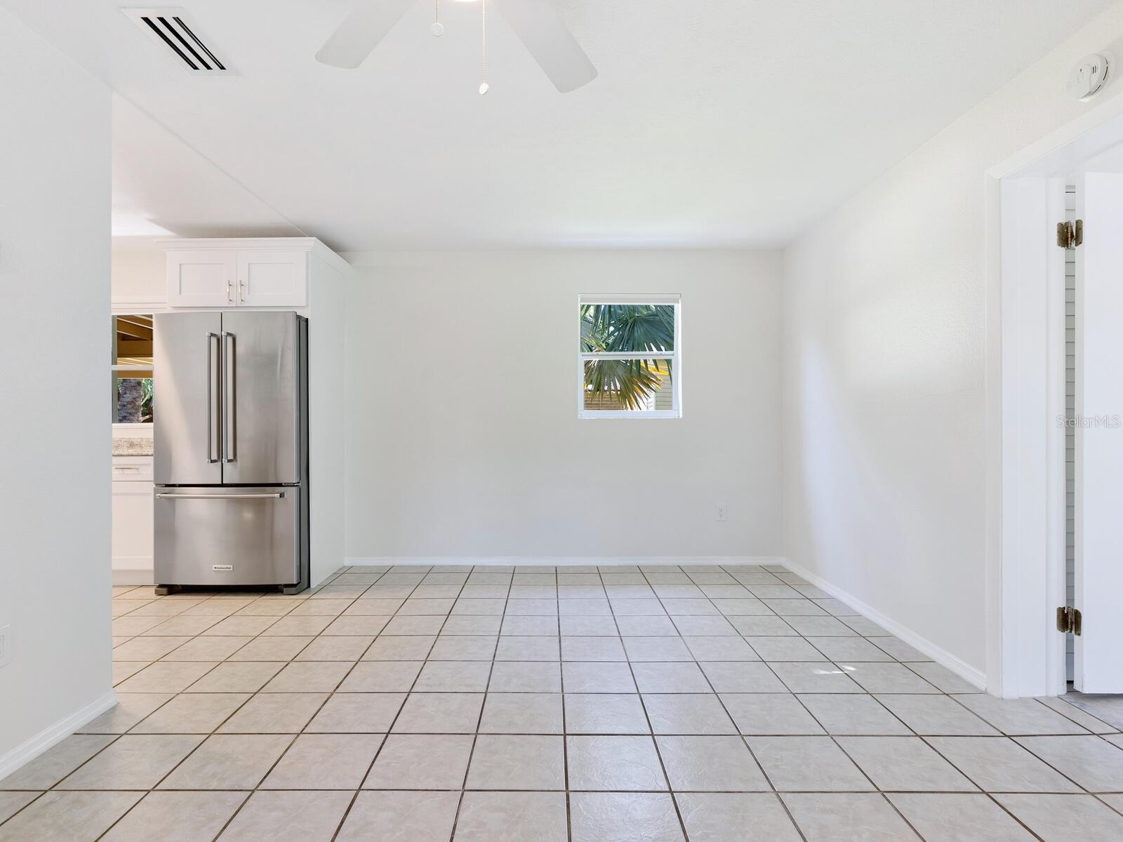 PHILLIPPI LAKE - Residential