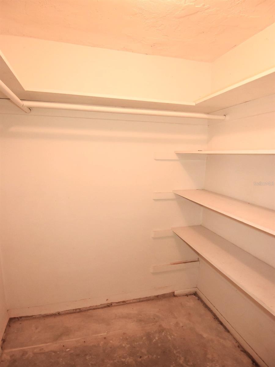 BEACON SQUARE - Residential