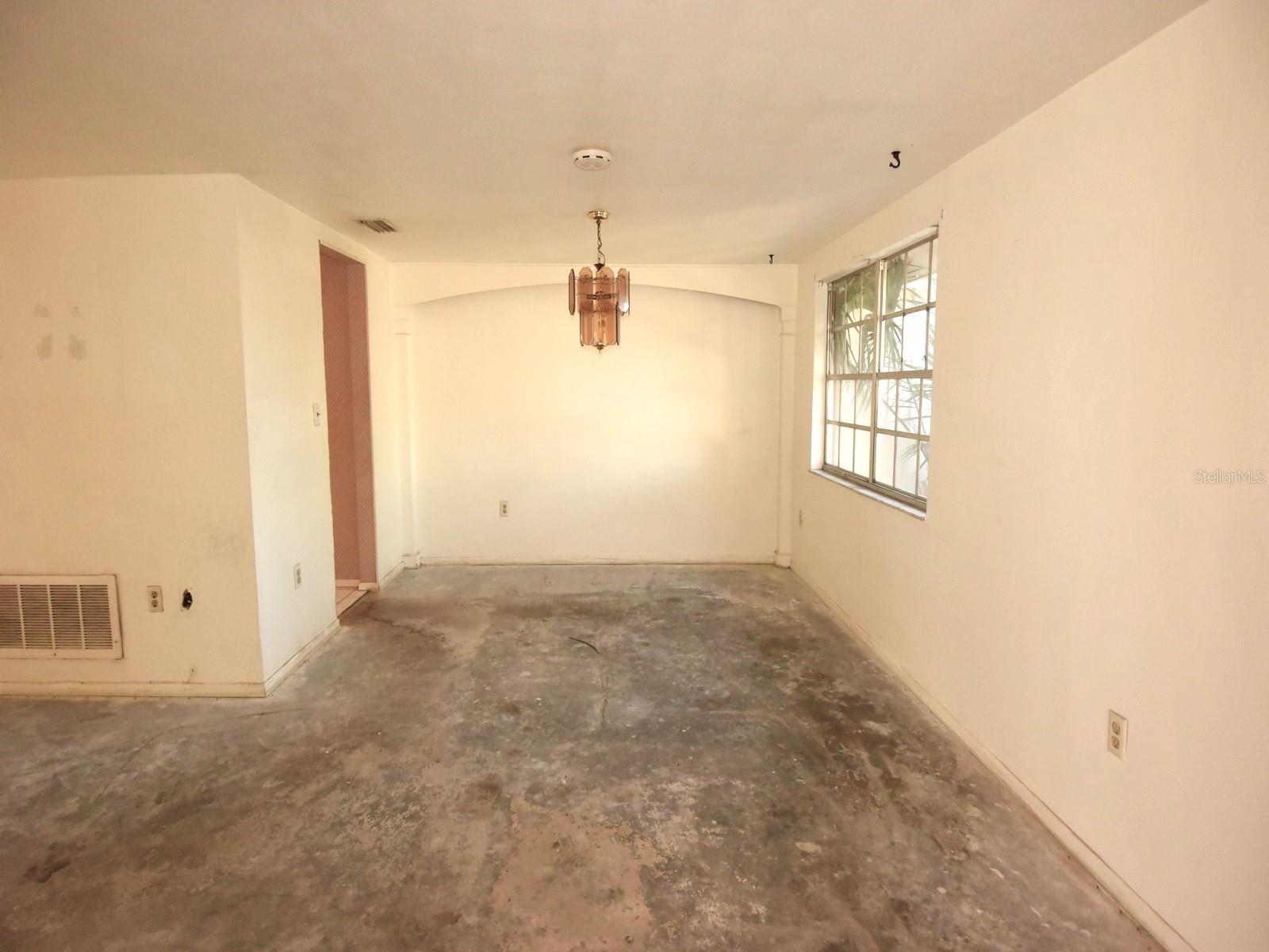 BEACON SQUARE - Residential