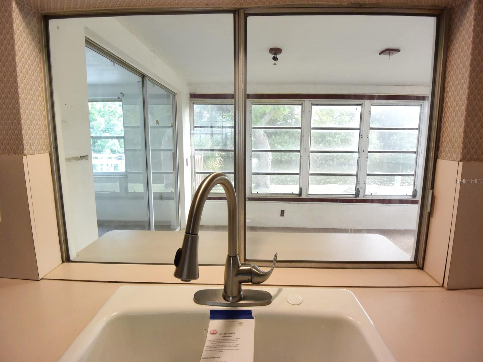 BEACON SQUARE - Residential