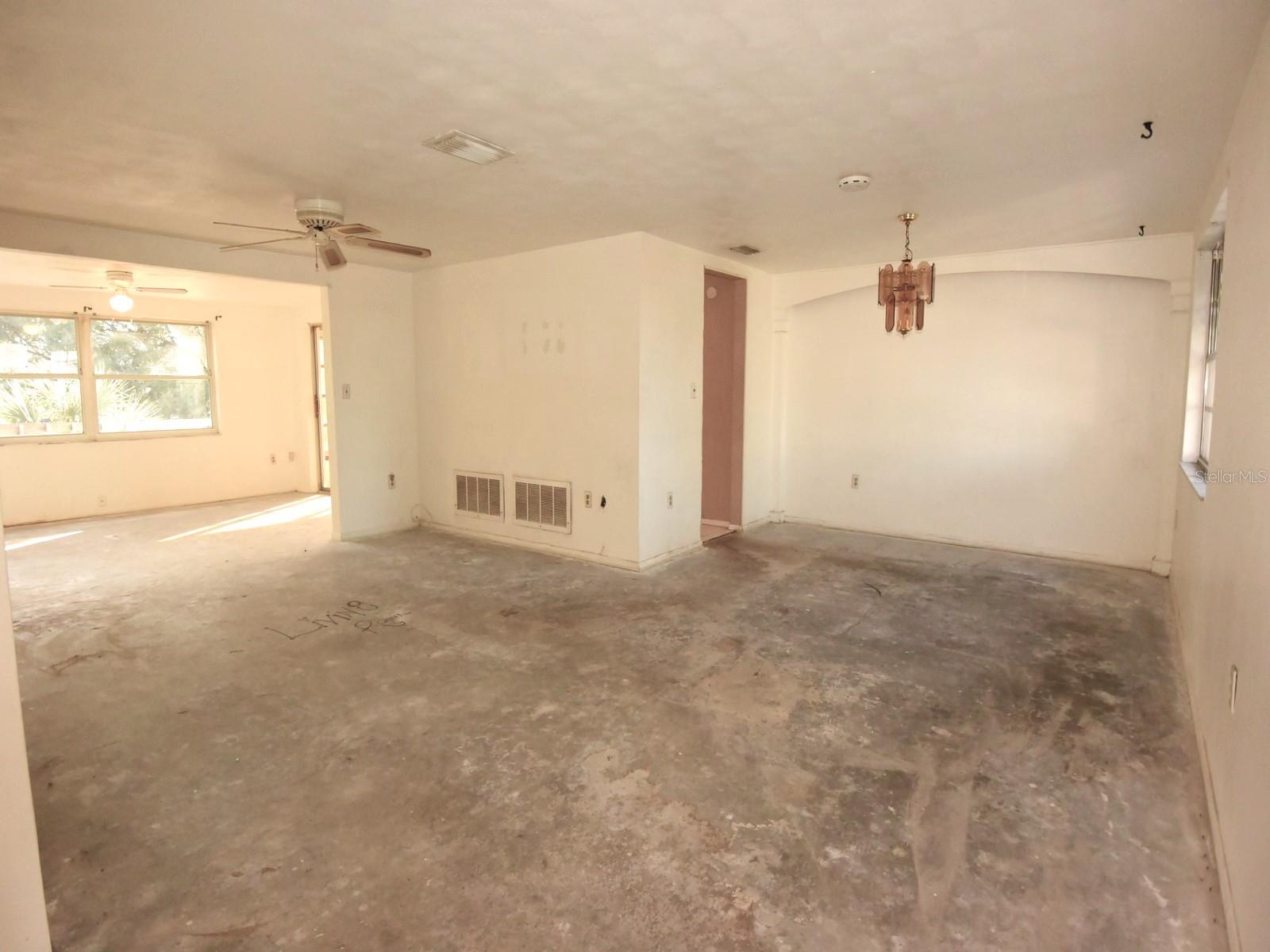 BEACON SQUARE - Residential