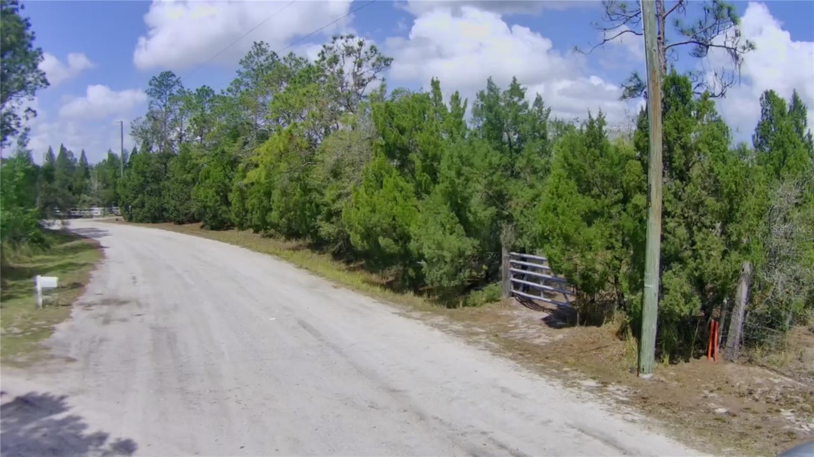 Incredible 5-acre vacant land opportunity on Sundance Dr in Winter Haven, FL 33884! Just minutes from LEGOLAND Florida, this prime location offers endless potential for development, agriculture, or building your dream home. Situated in a peaceful, rapidly growing area with convenient access to schools, shopping, dining, and major highways. Don’t miss this rare chance to invest in one of Central Florida’s most desirable areas!