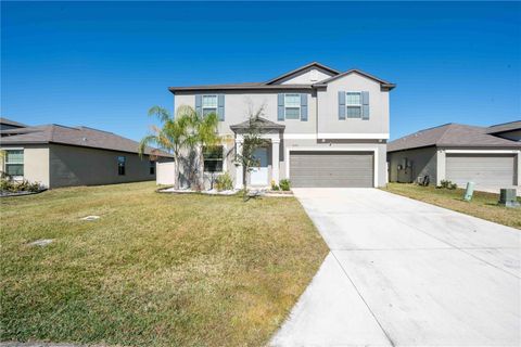 A home in LAKELAND