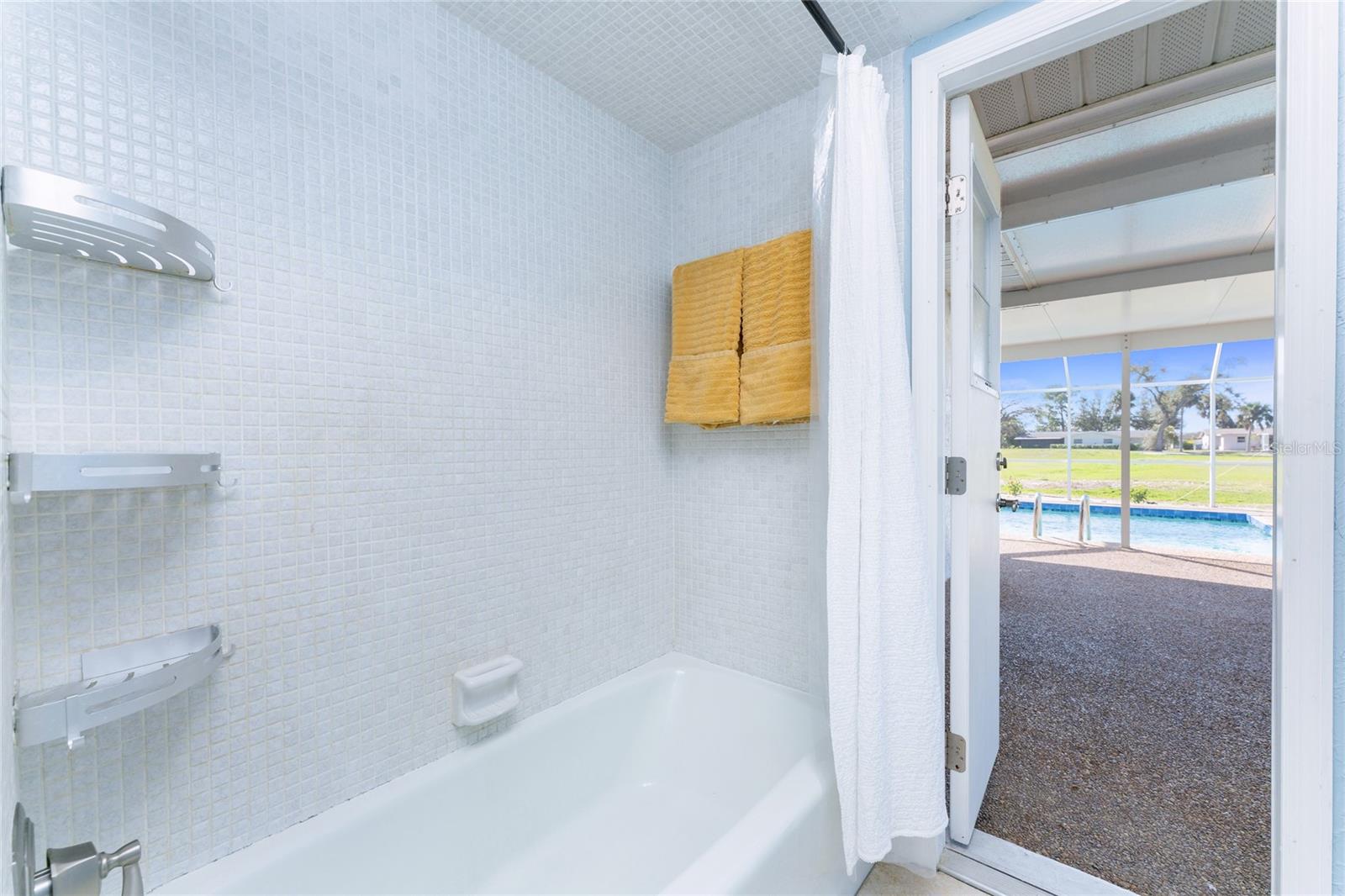 ROTONDA WEST OAKLAND HILLS - Residential