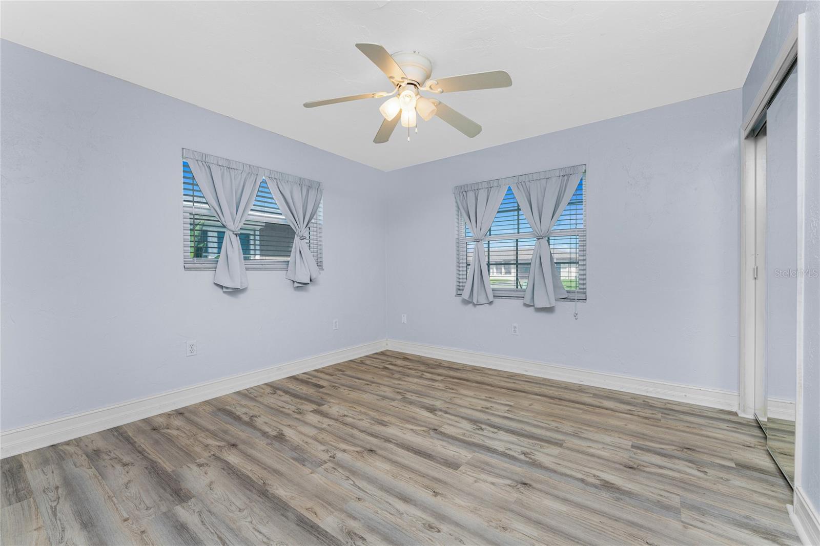 ROTONDA WEST OAKLAND HILLS - Residential