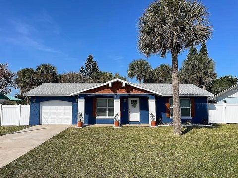 Photo of 312 N 4th Street, Flagler Beach, FL 32136 (MLS # OM717234)