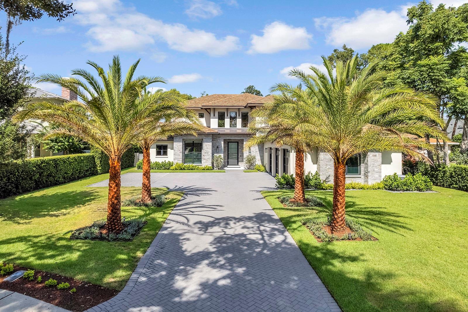 901 GOLFVIEW TERRACE