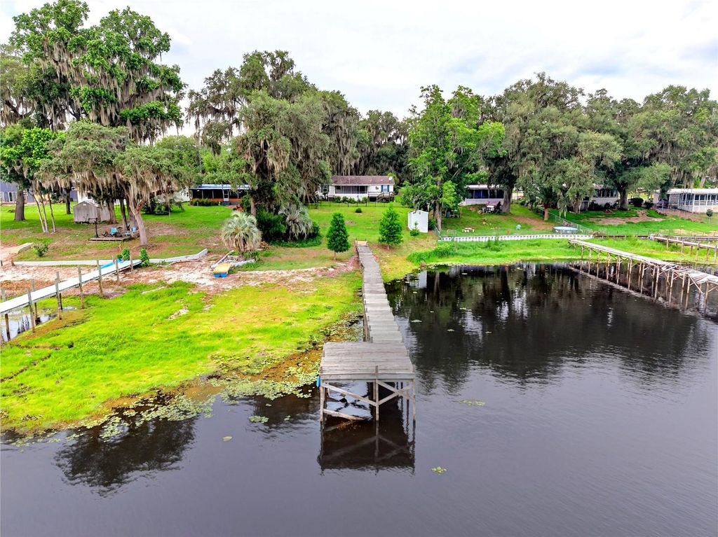 Photo of 125 Ann Street, Hawthorne, FL 32640 (MLS # OM725888)