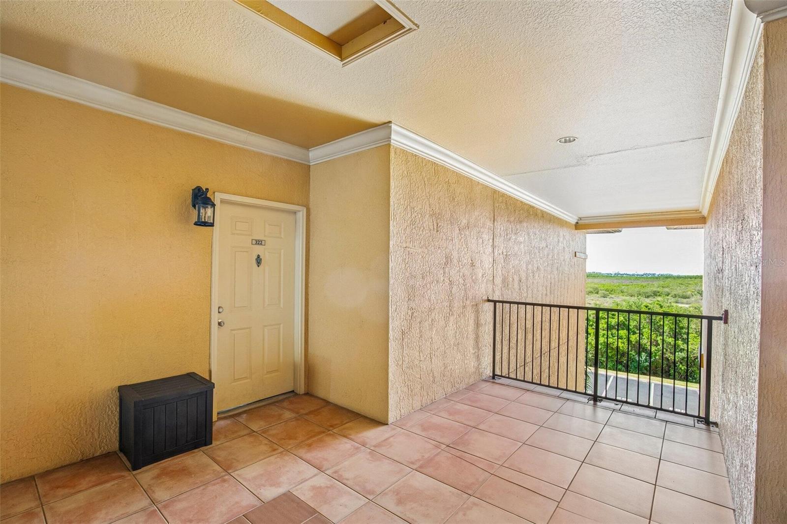 4333 BAYSIDE VILLAGE DRIVE 322