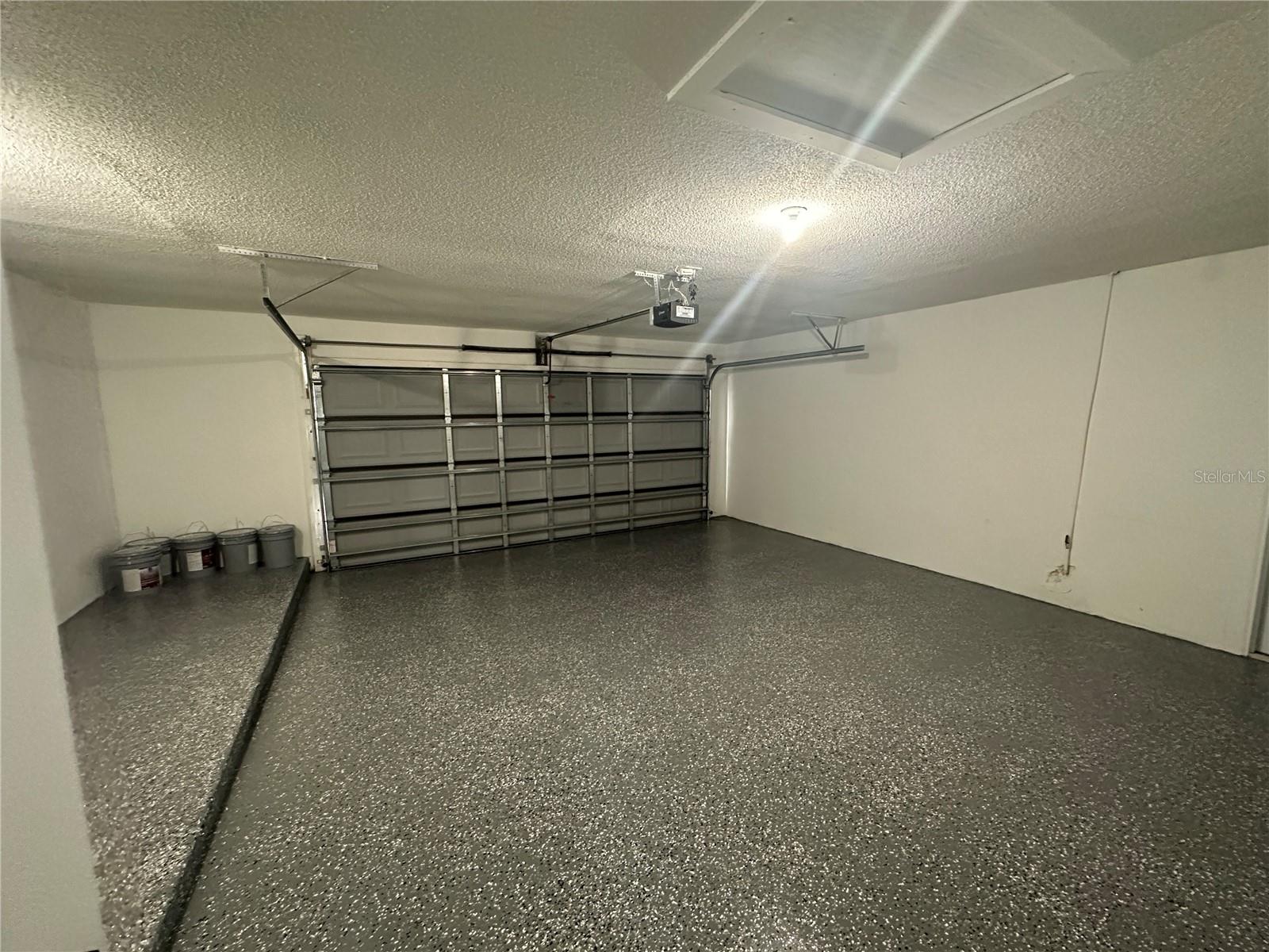 SIGNAL HILL - Residential