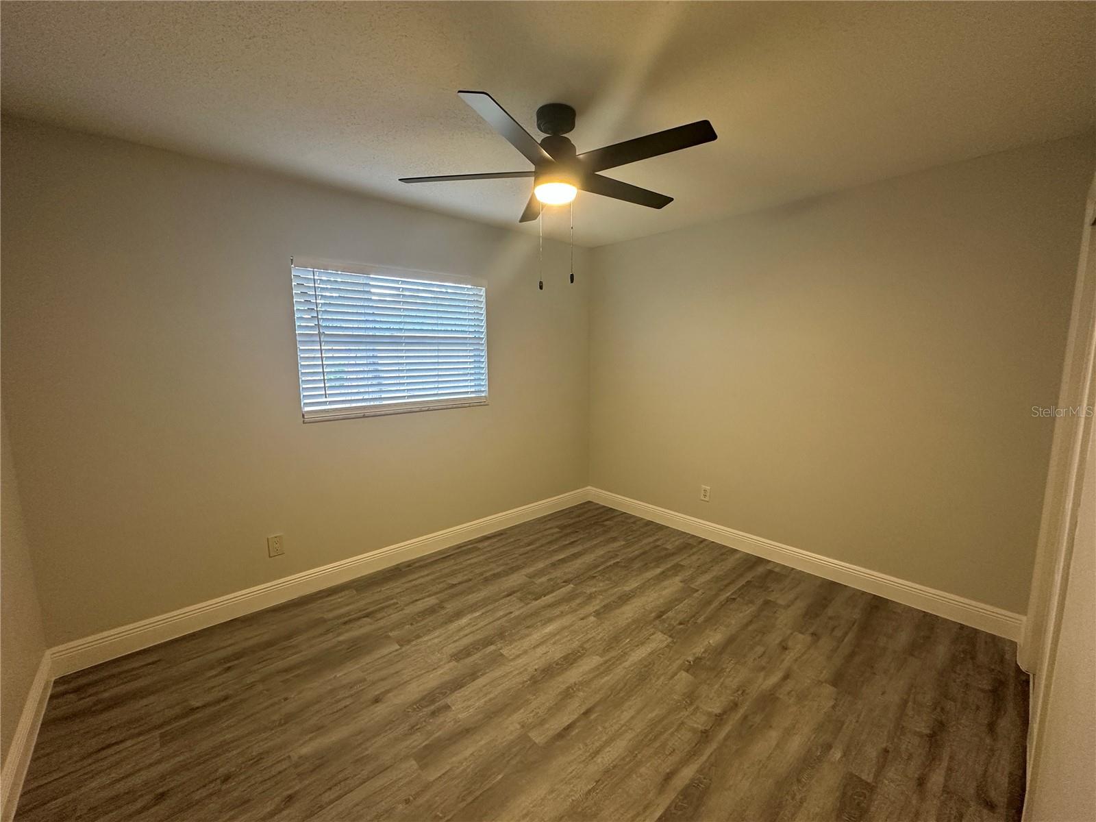 SIGNAL HILL - Residential