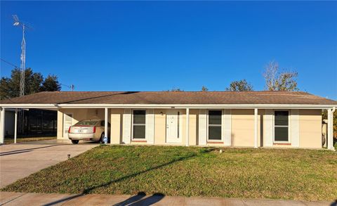 Photo of 6329 Malaluka Road, North Port, FL 34287 (MLS # N6142636)