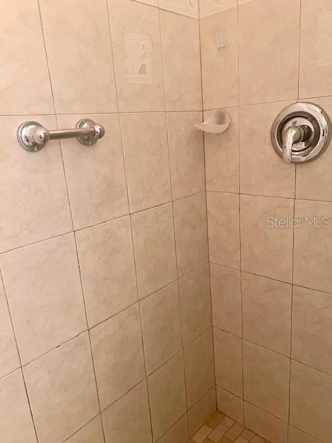 SPRINGTREE CROSSING - Residential