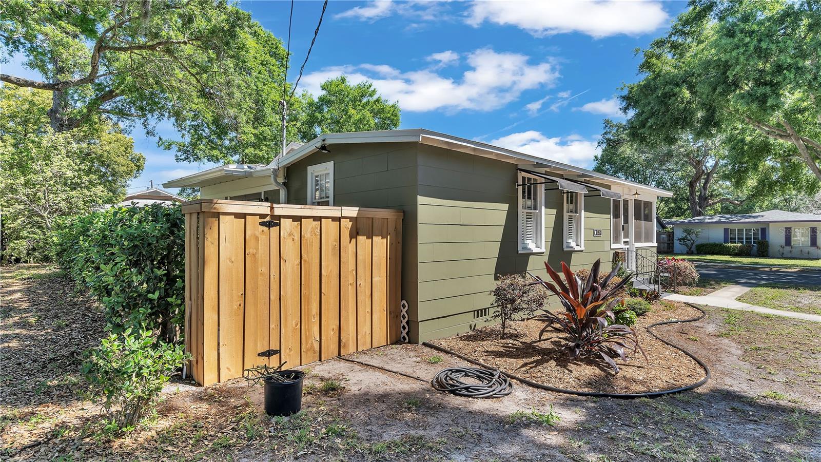 CALVIN & OVERSTREETS ADD - Residential