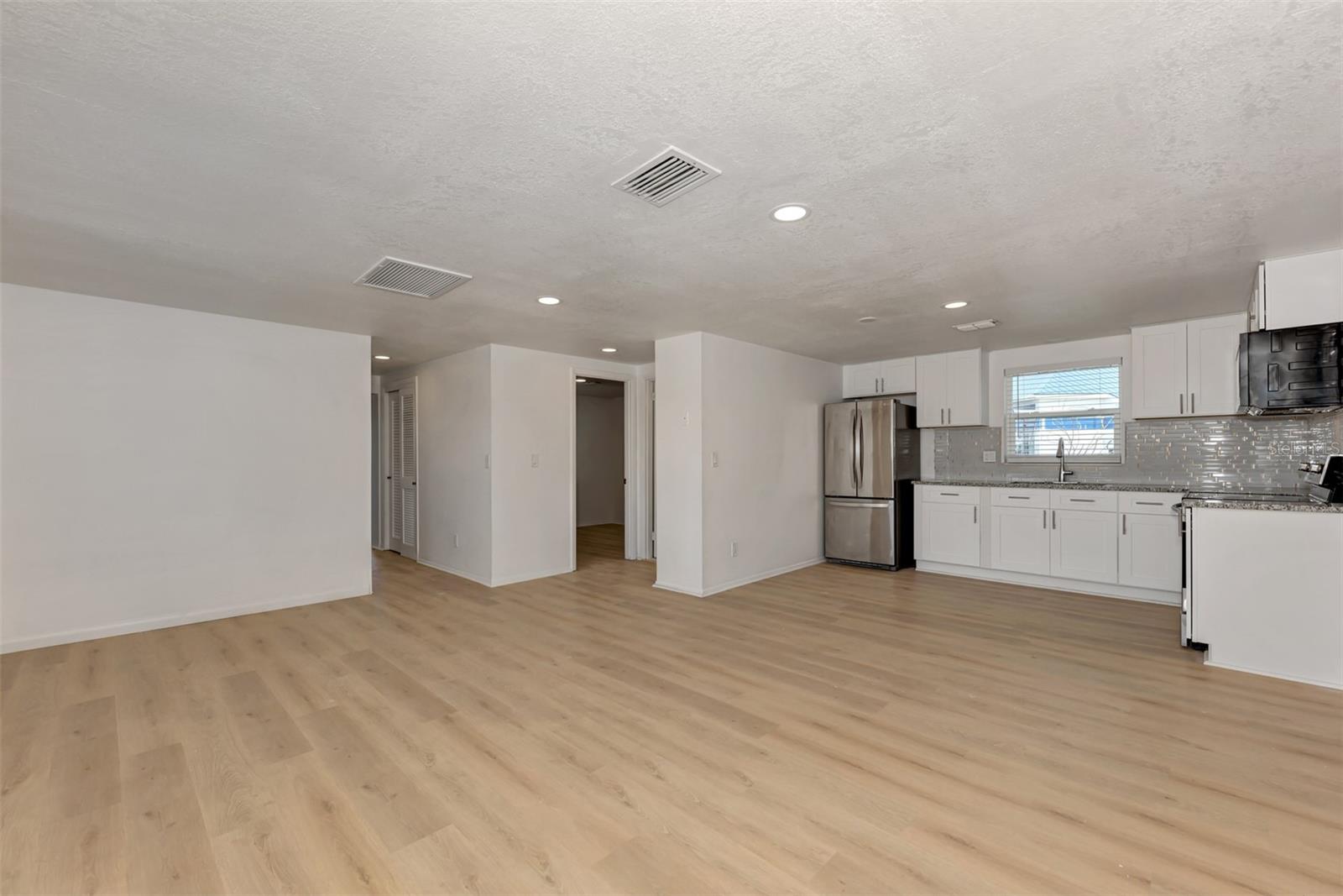 GULF WIND - Residential Lease