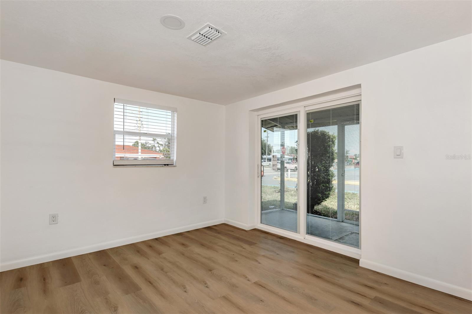 GULF WIND - Residential Lease