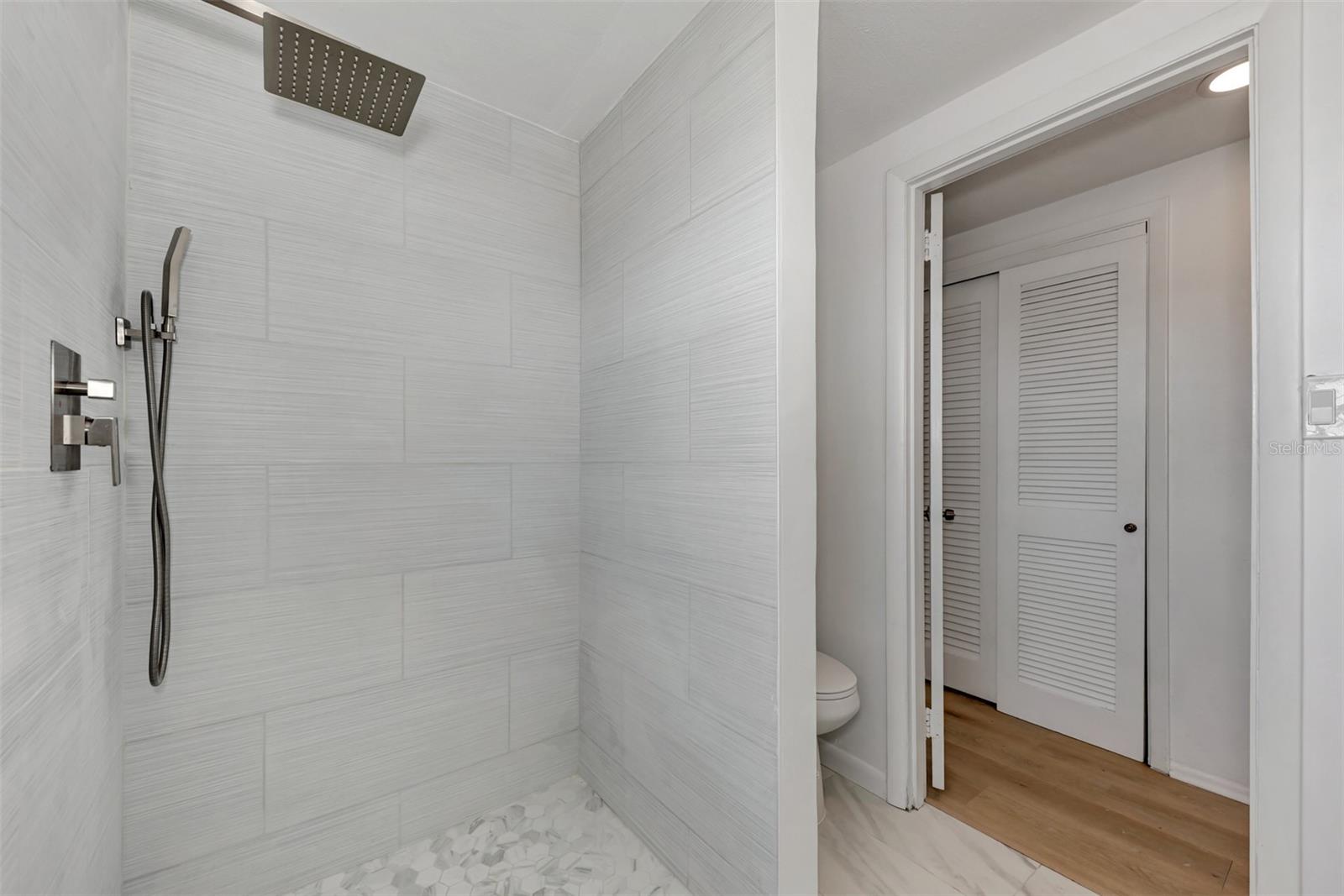 GULF WIND - Residential Lease