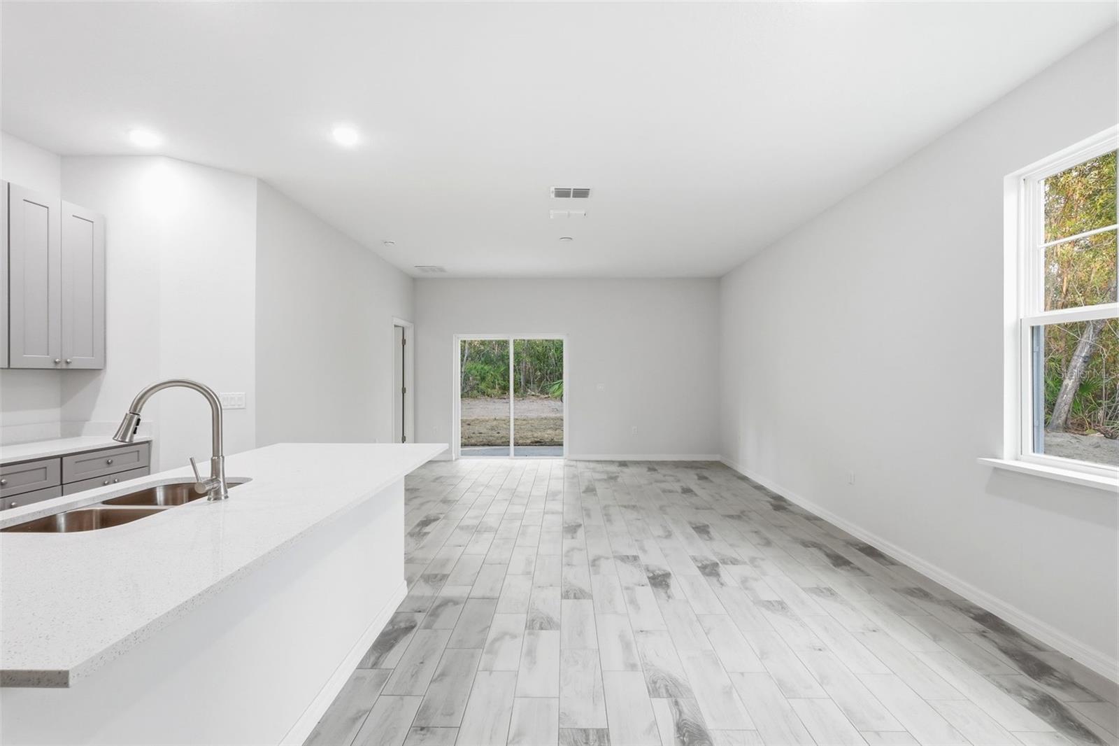 SANLANDO SPGS - Residential