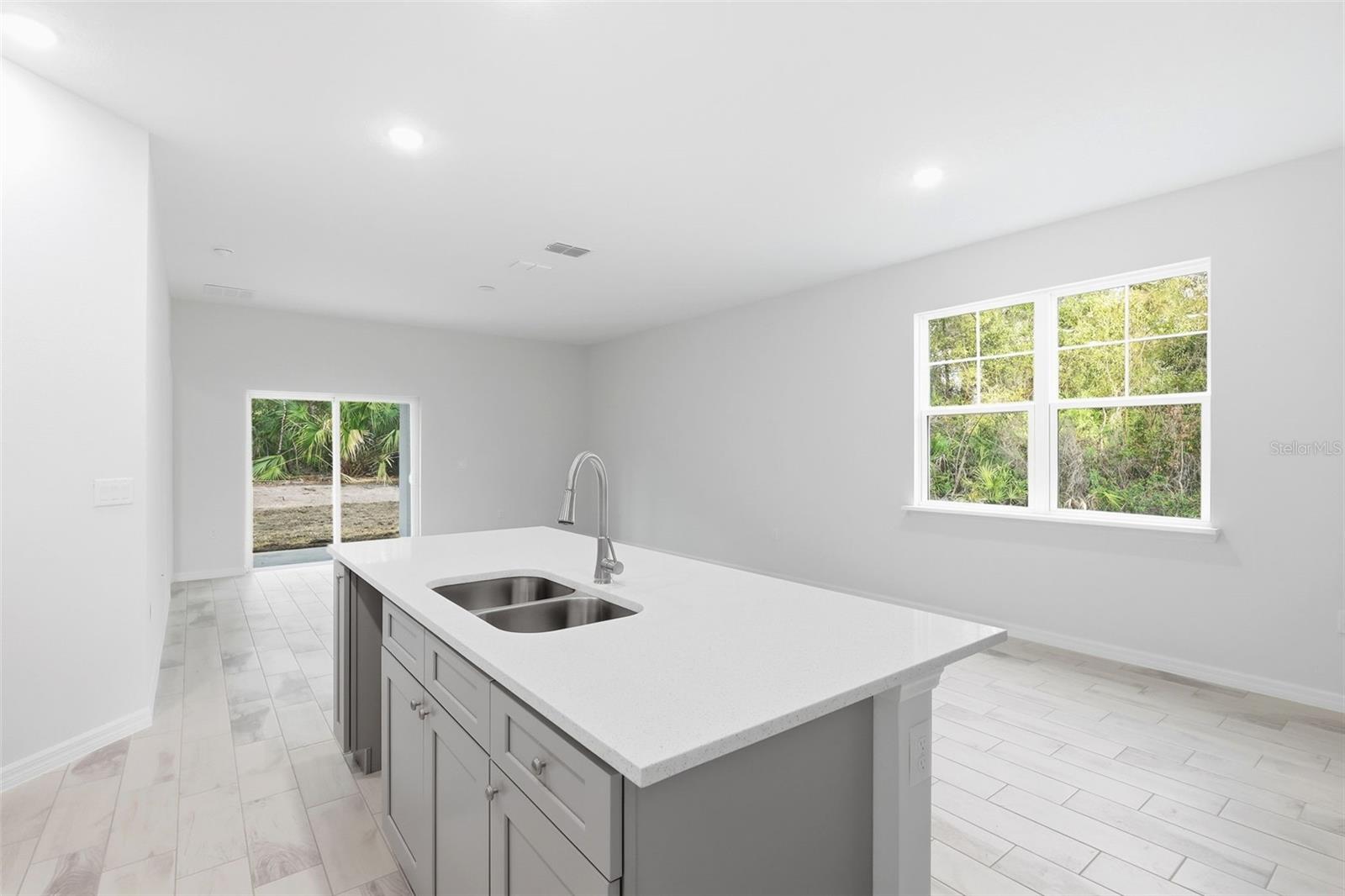 SANLANDO SPGS - Residential