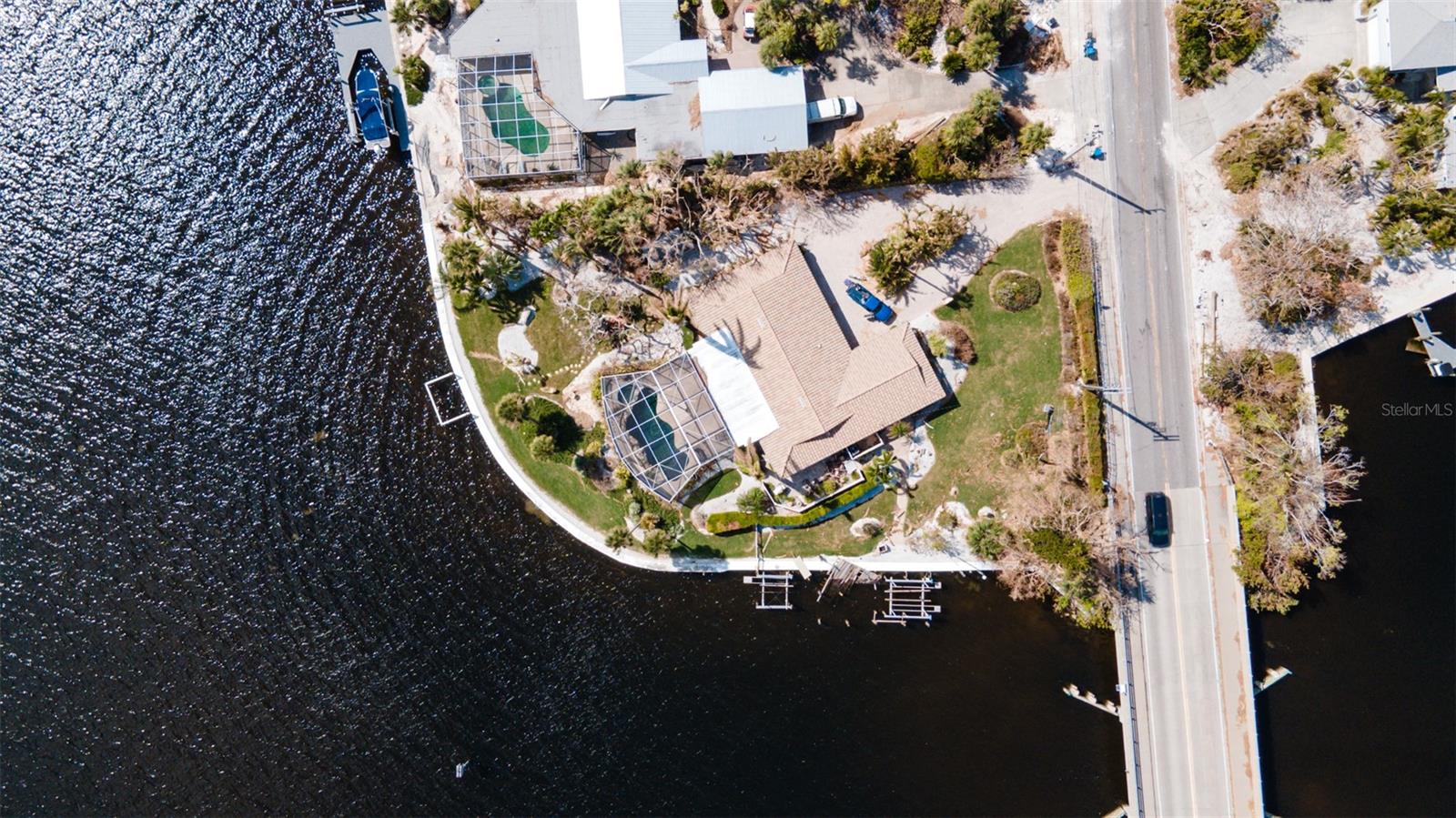 KEY ROYALE 1ST ADD - Land