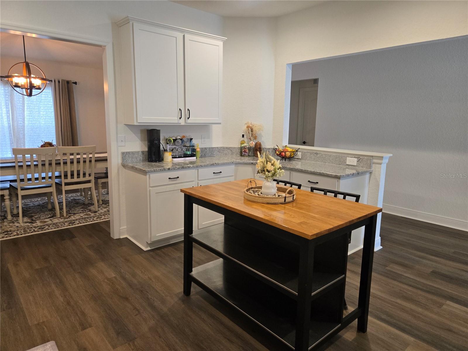 ESTATES AT SIXTY - Residential