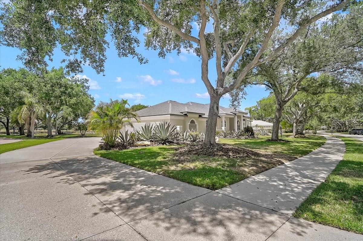 6418 JACKIE LYNN COURT