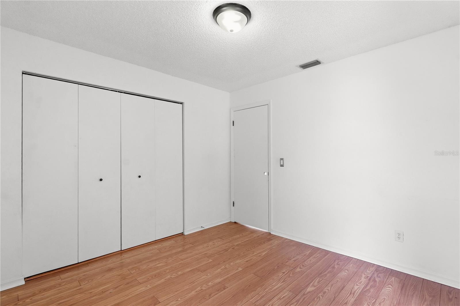 SILVER SPGS SHORES UN 16 - Residential