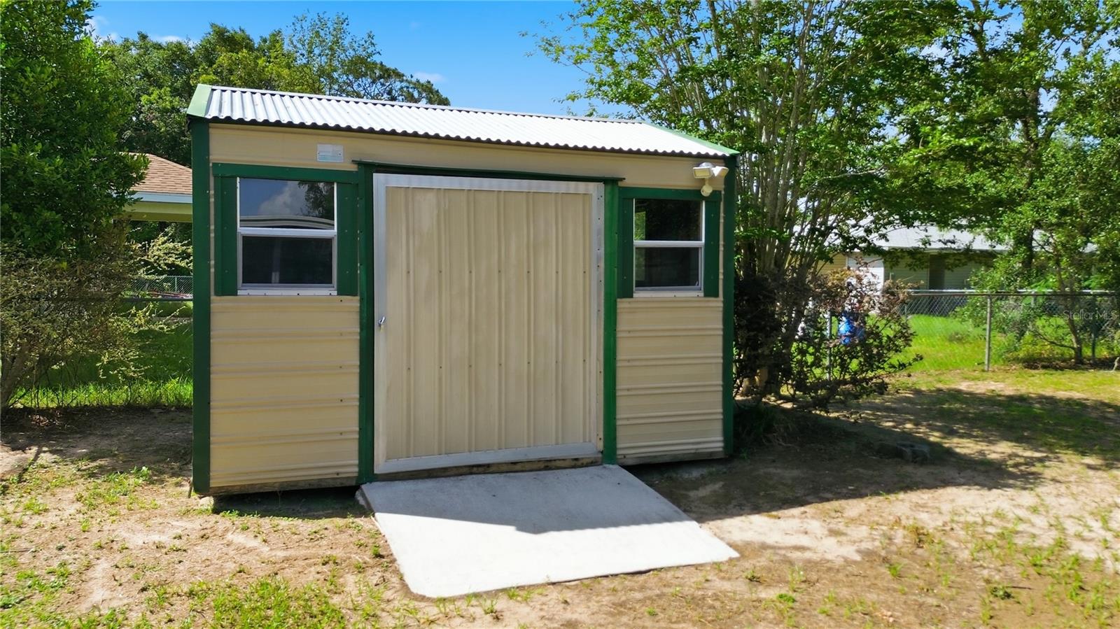 SILVER SPGS SHORES UN 16 - Residential