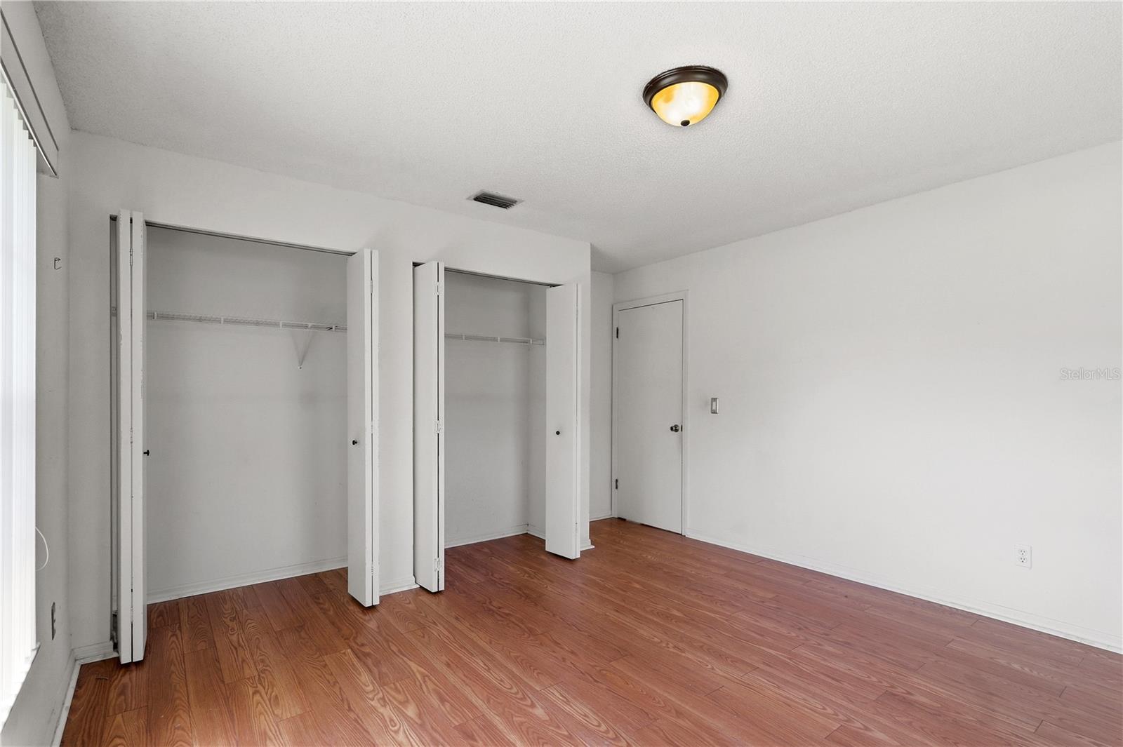 SILVER SPGS SHORES UN 16 - Residential