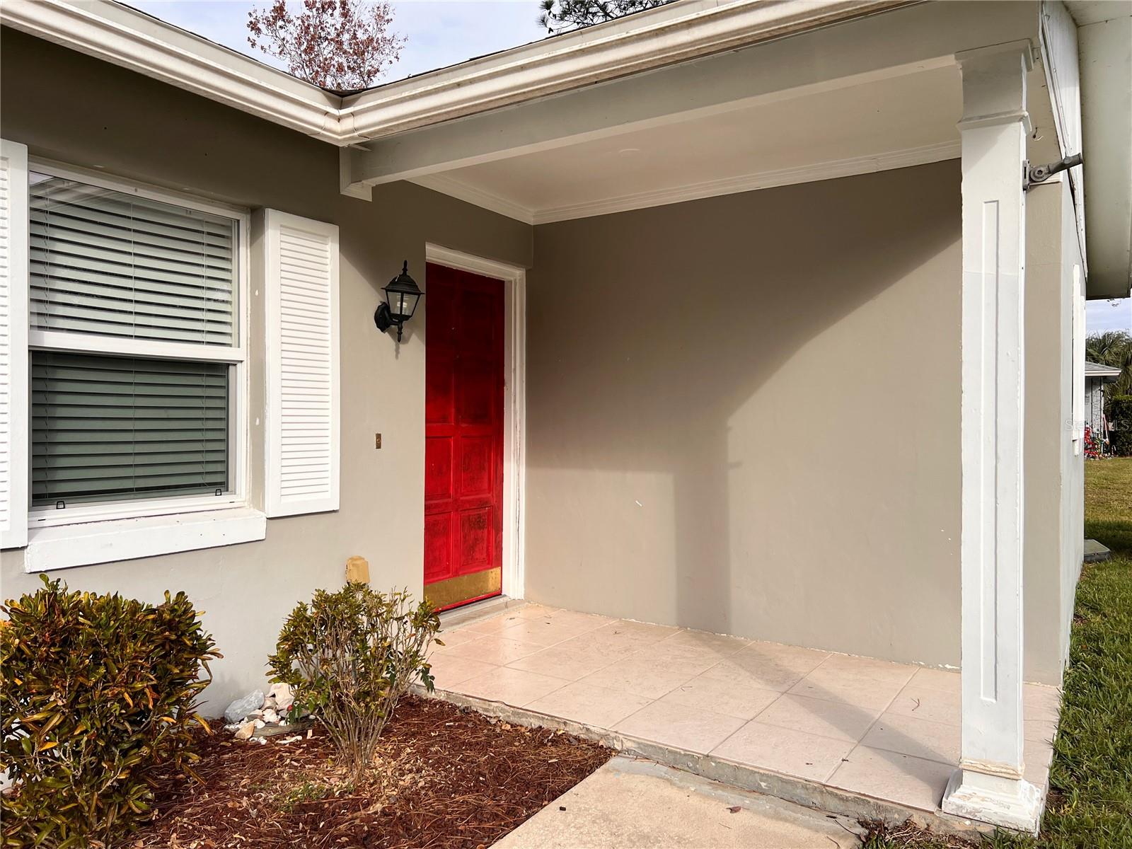 COUNTRY CLUB HEIGHTS UNIT 1 - Residential Lease