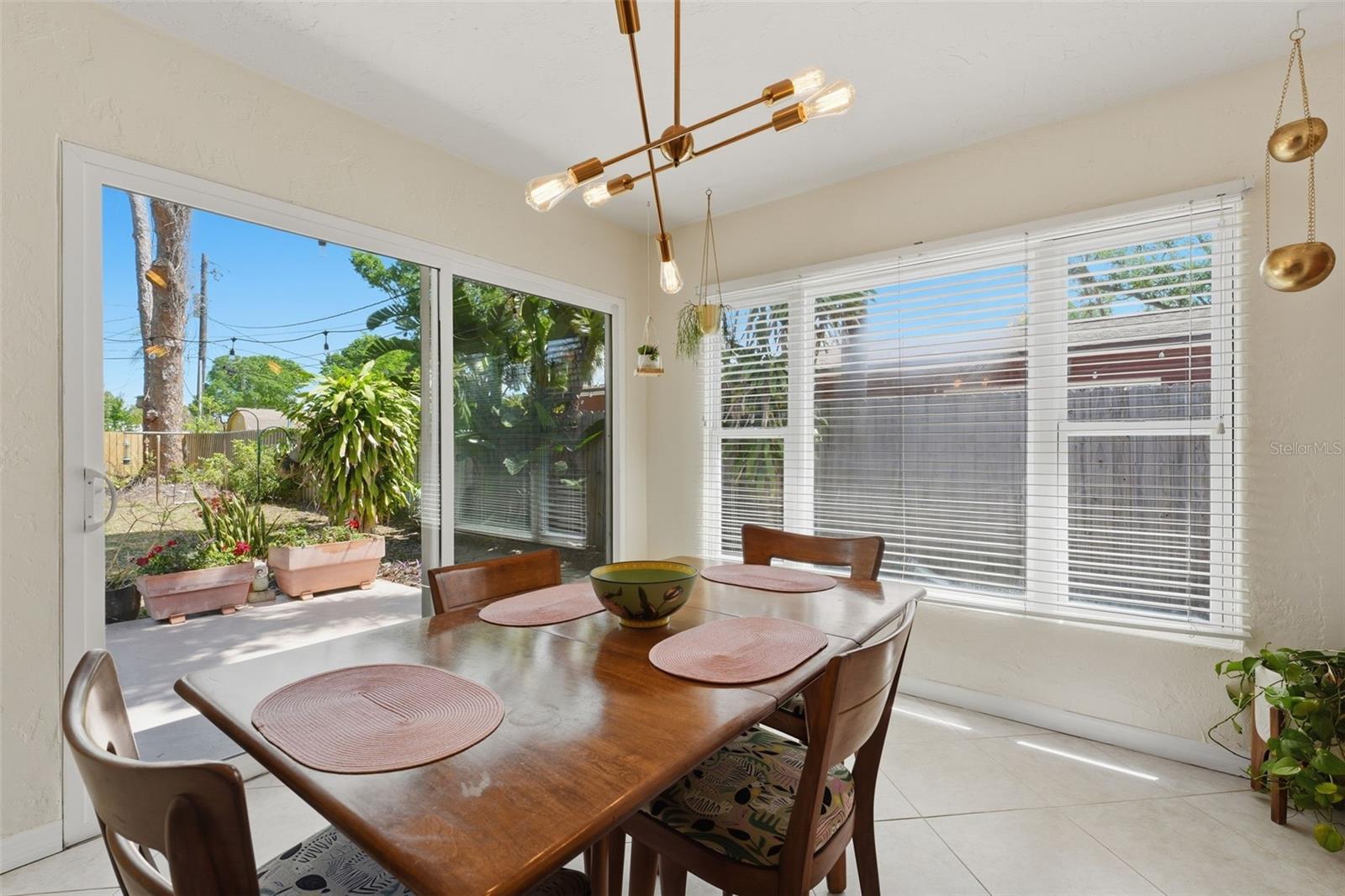 BAY VISTA PARK REP 1ST ADD REP OF BLK 5 - Residential