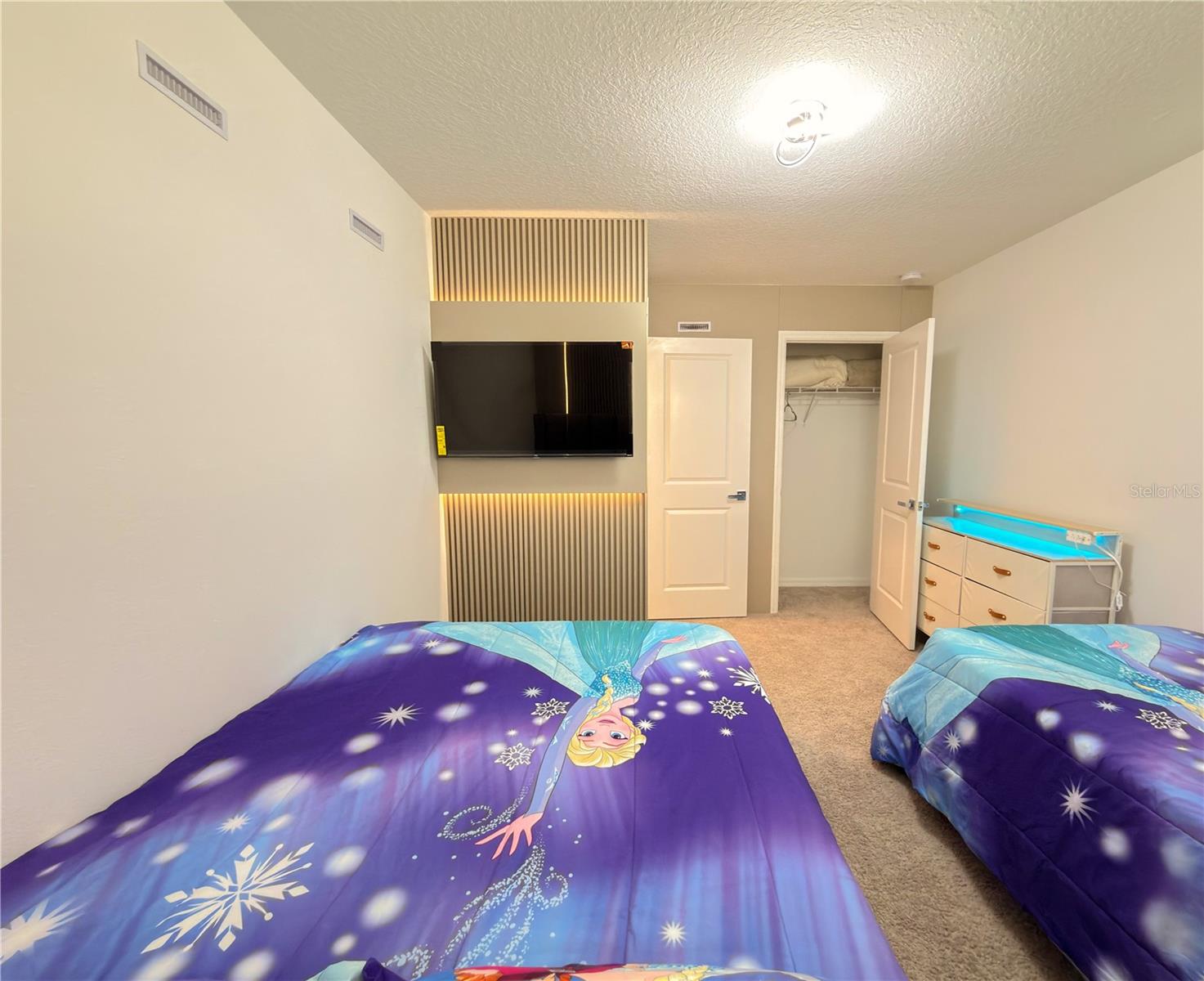 FESTIVAL PH 5 - Residential