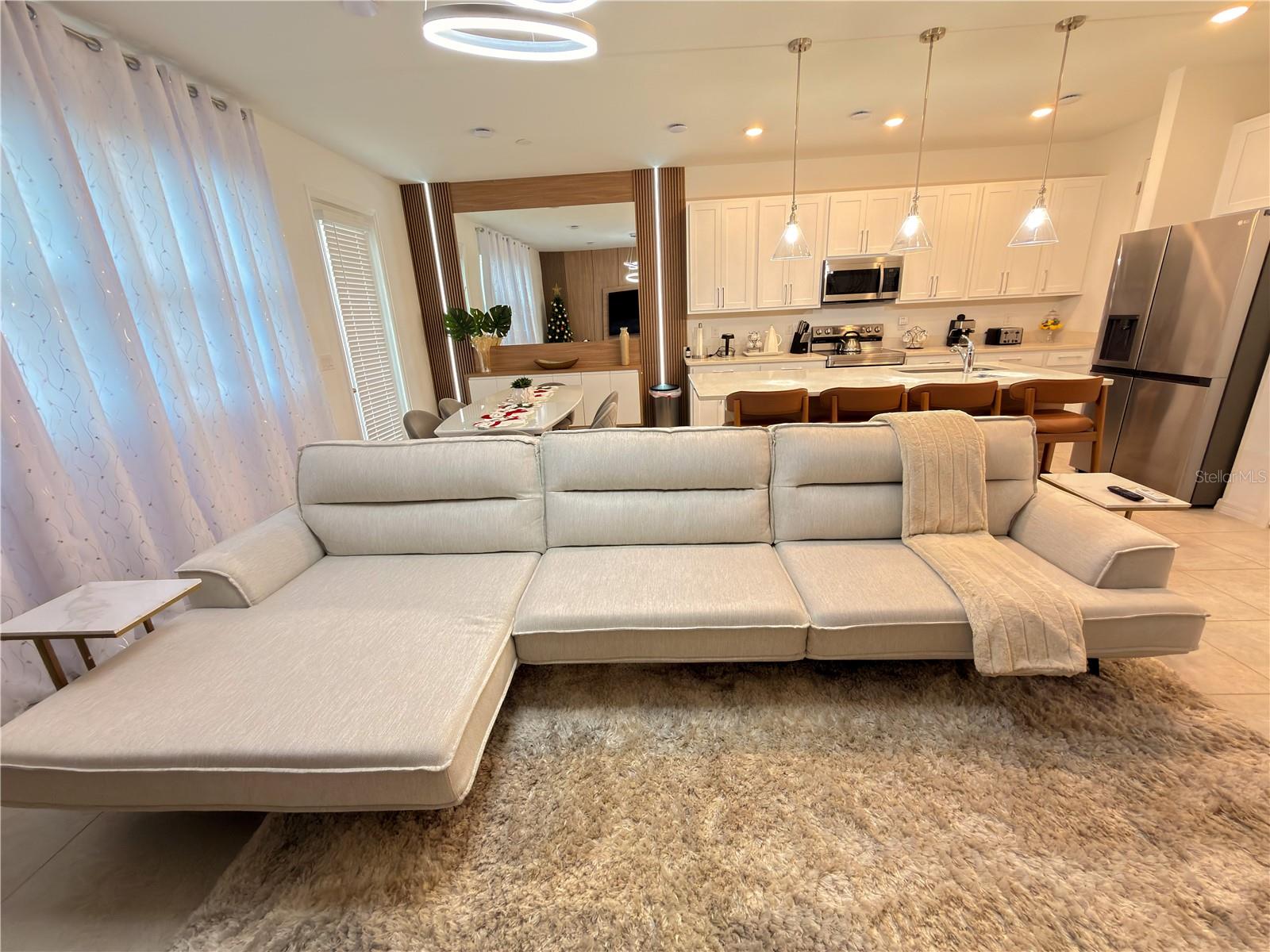 FESTIVAL PH 5 - Residential