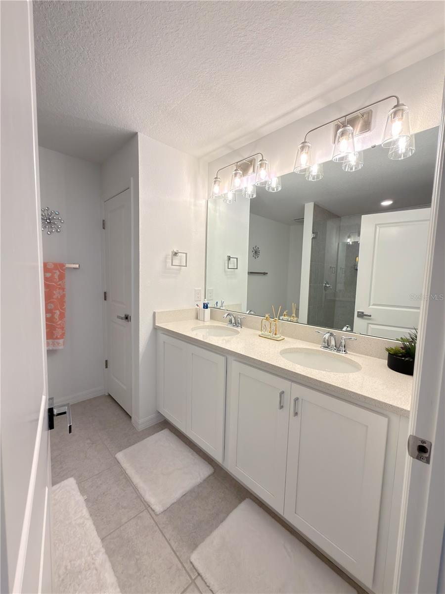 FESTIVAL PH 5 - Residential