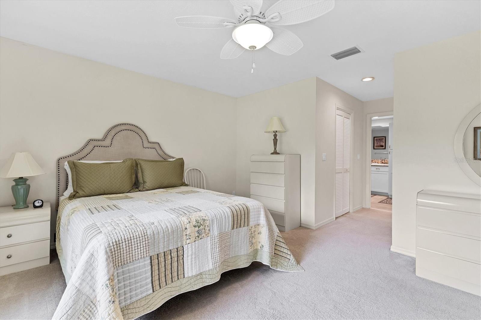 LAKESHORE VILLAGE - Residential Lease