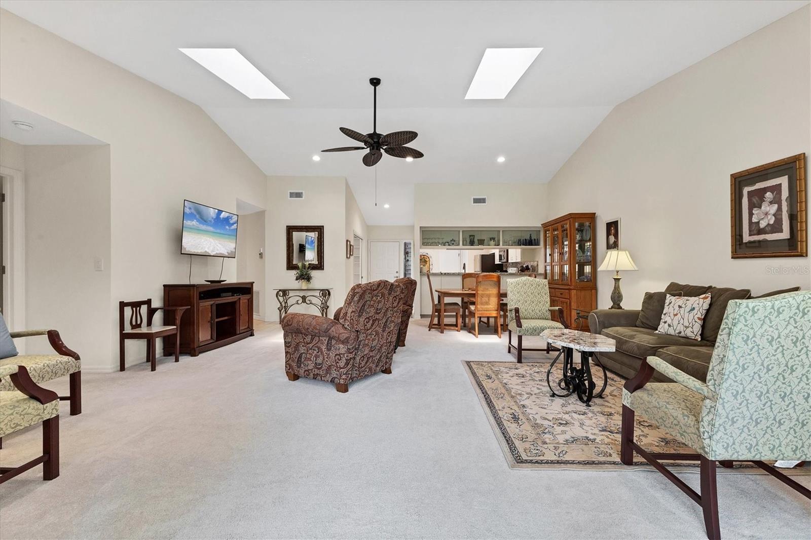 LAKESHORE VILLAGE - Residential Lease