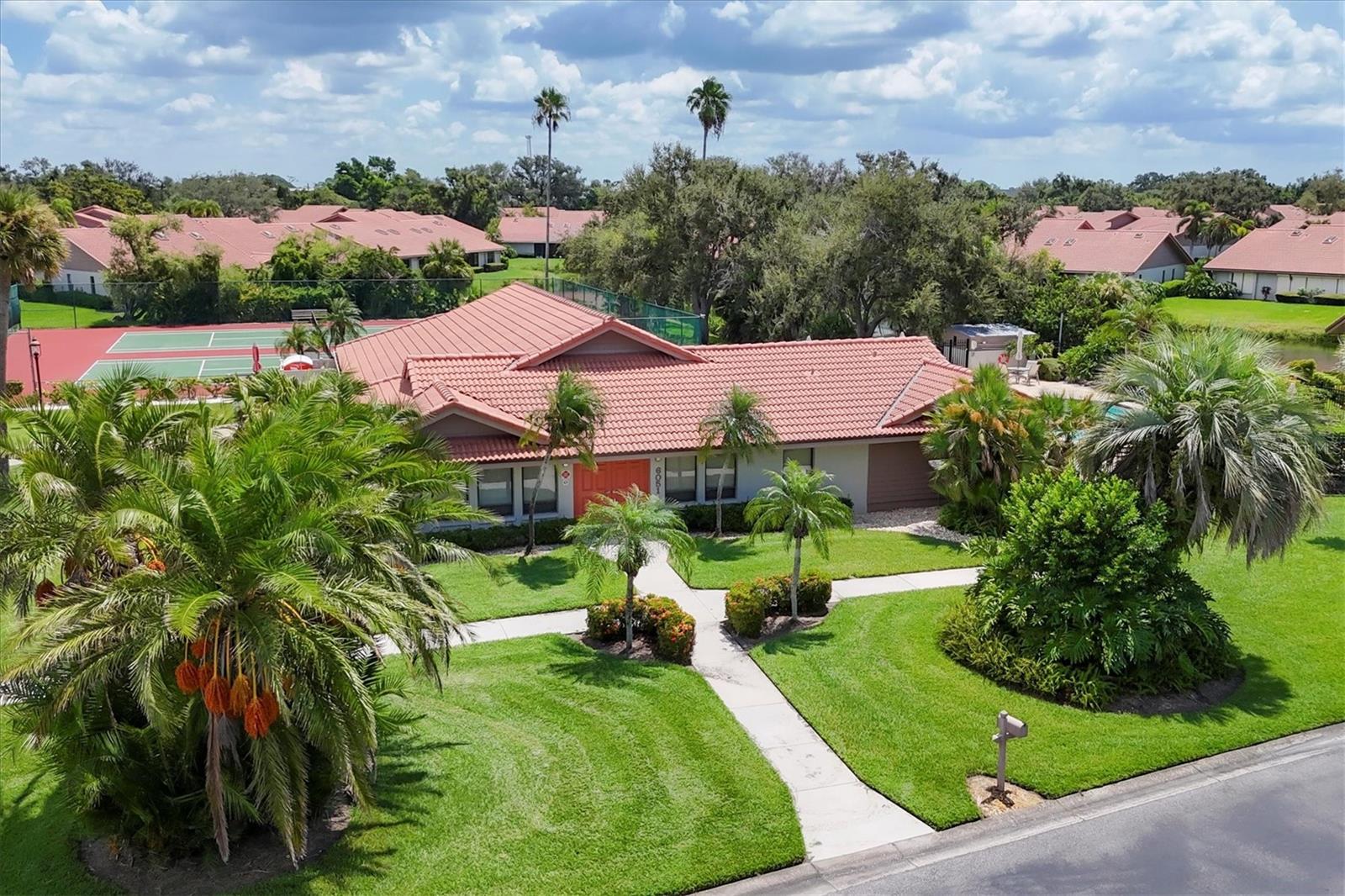 LAKESHORE VILLAGE - Residential Lease