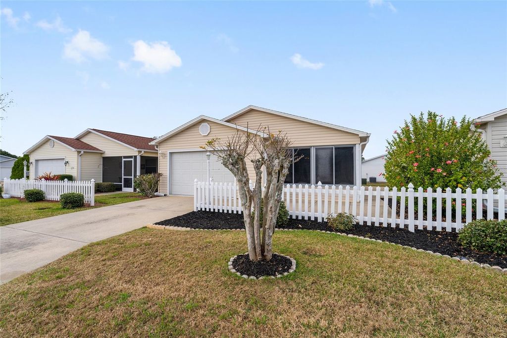 Photo of 1717 Moreno Place, The Villages, FL 32159 (MLS # G5106707)