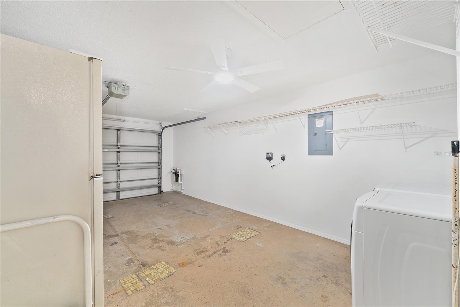 SUMTER VILLA DE LA VISTA WEST - Residential