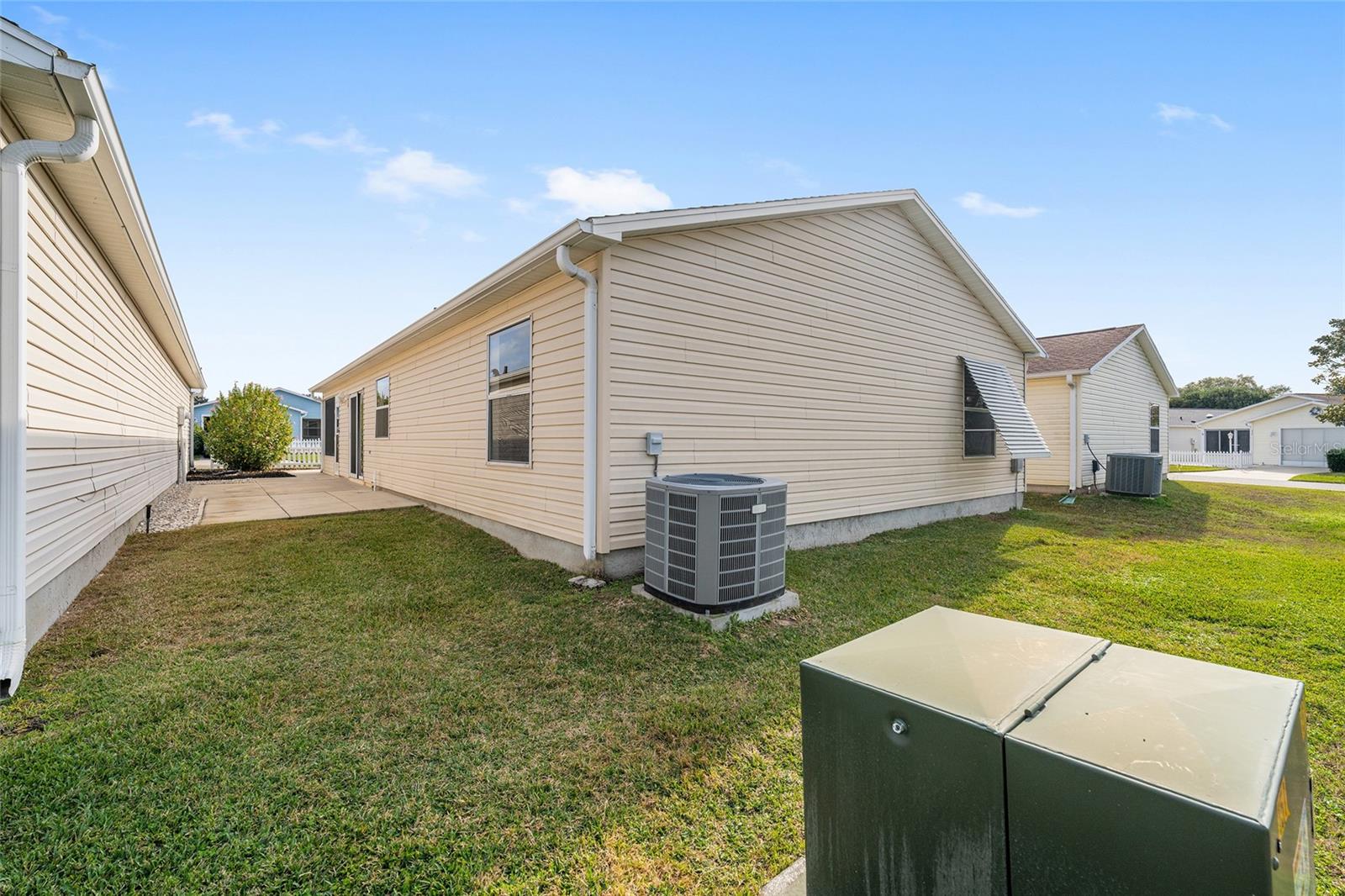 SUMTER VILLA DE LA VISTA WEST - Residential