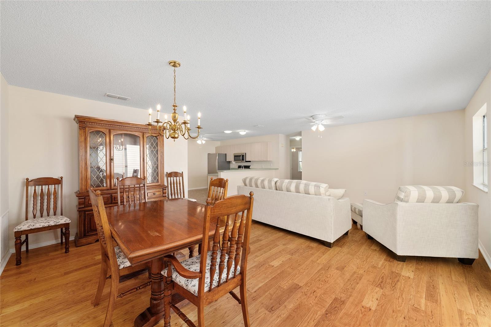 SUMTER VILLA DE LA VISTA WEST - Residential