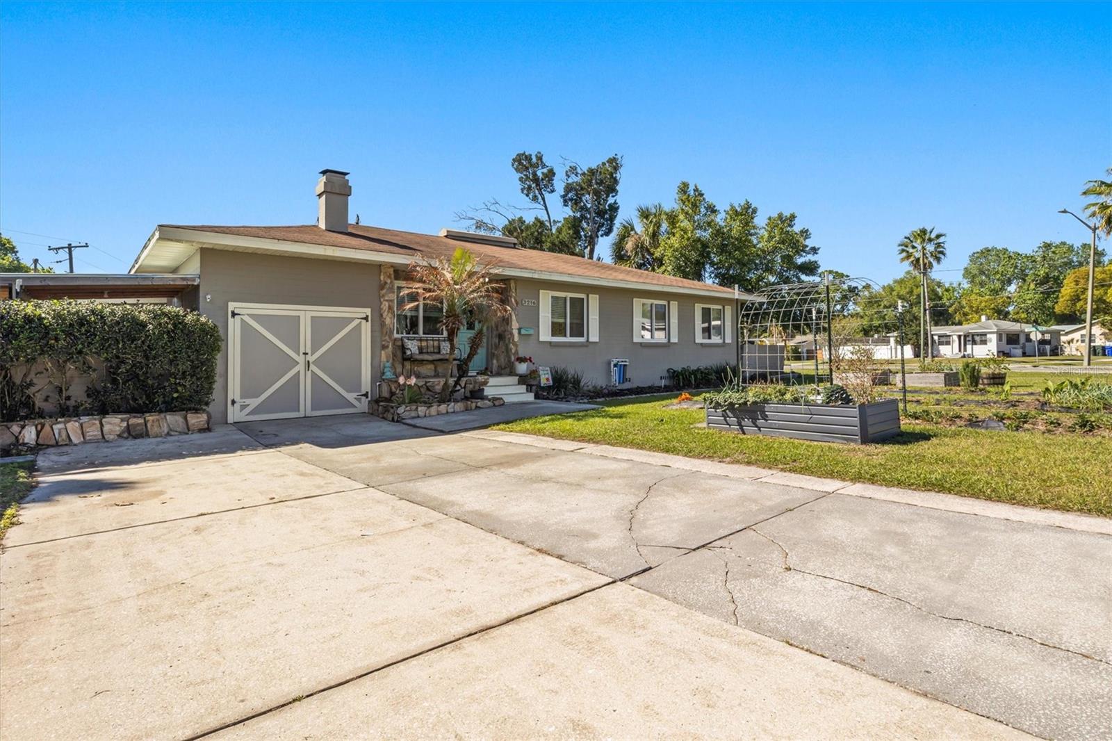 CLEVELAND HEIGHTS - Residential