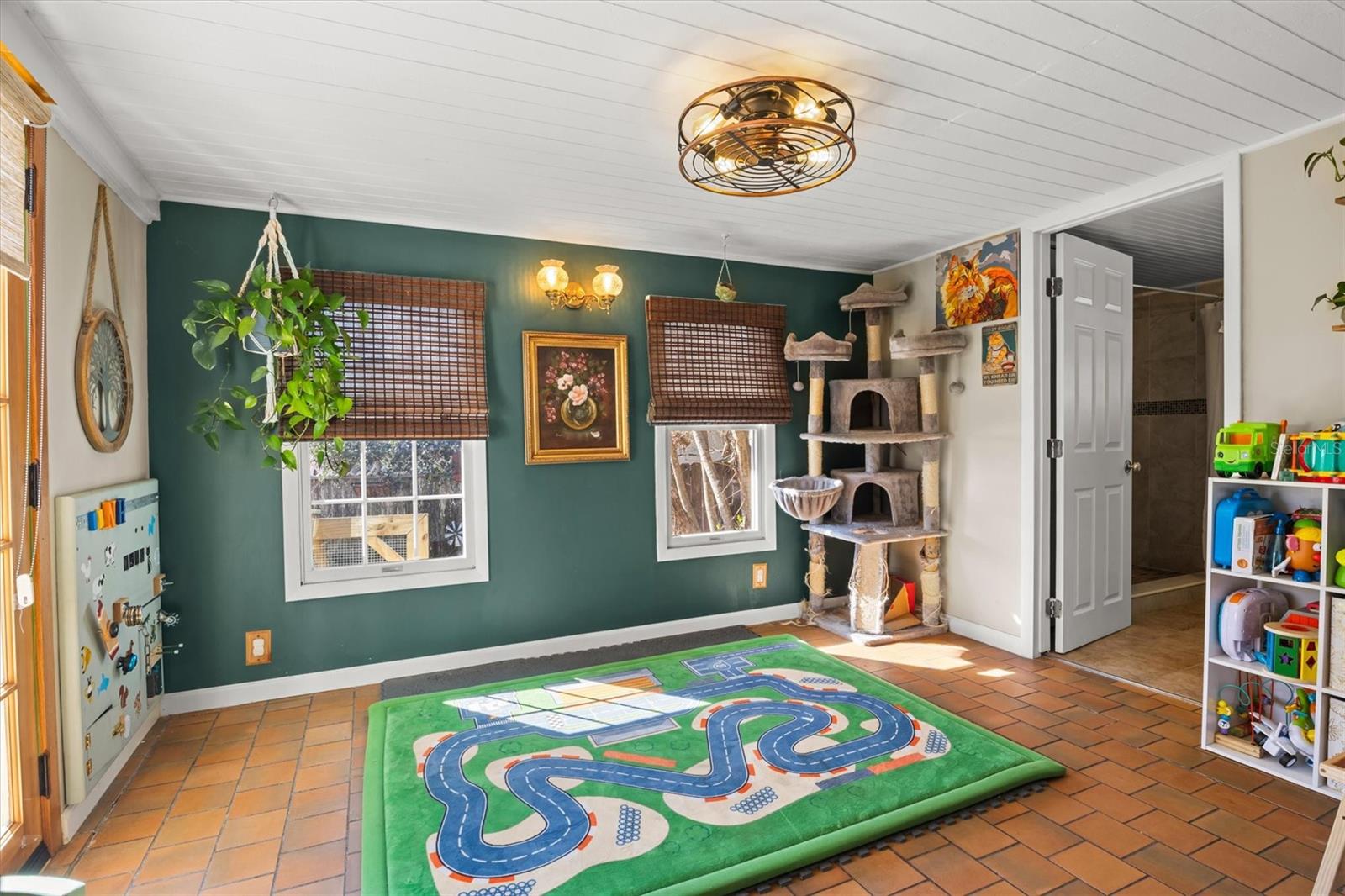 CLEVELAND HEIGHTS - Residential