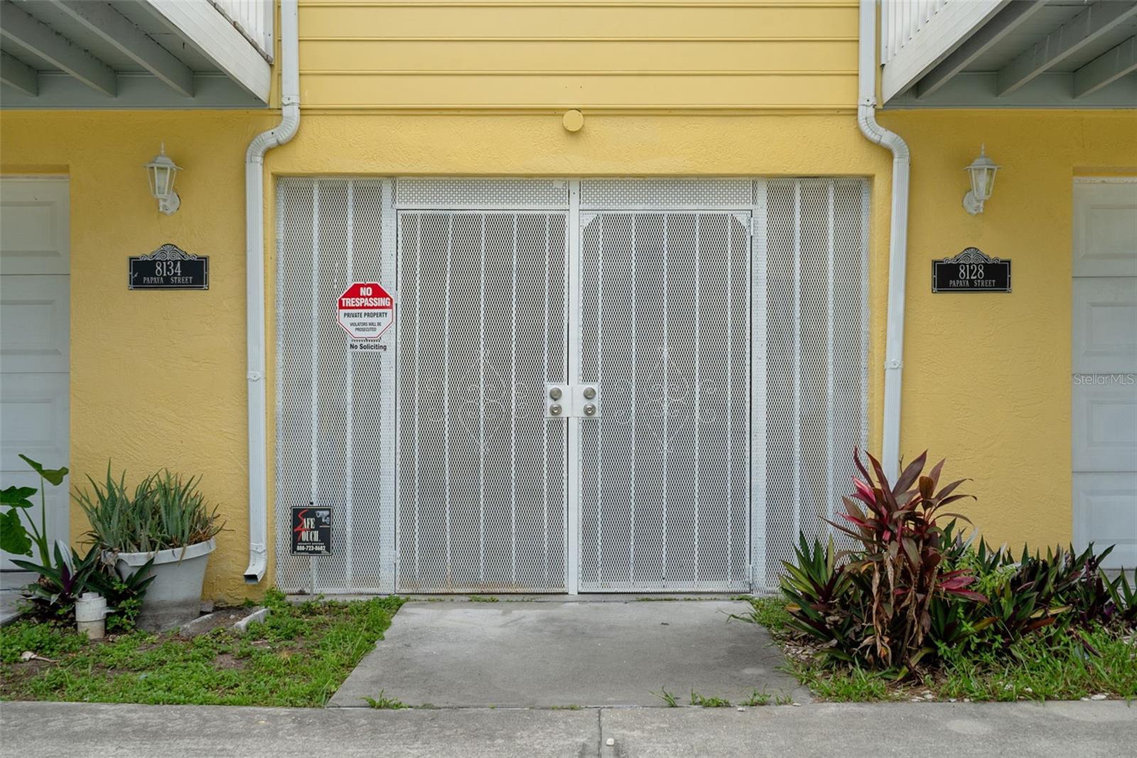 8128 PAPAYA STREET