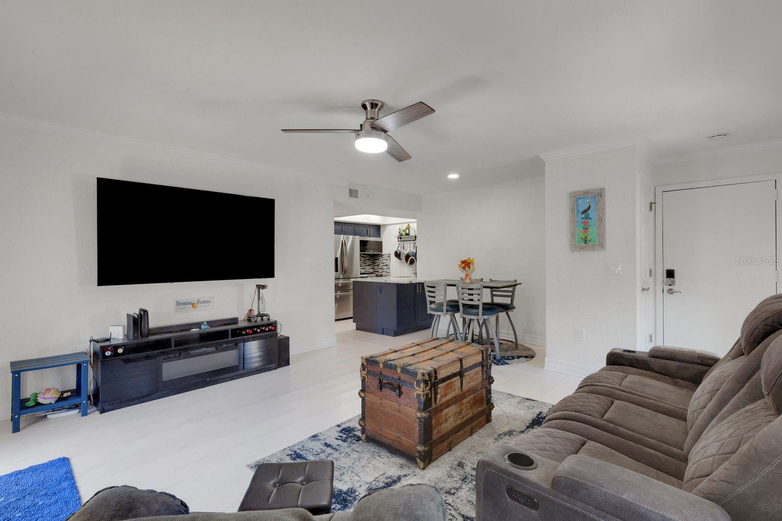 VICTORIA PALMS CONDO - Residential