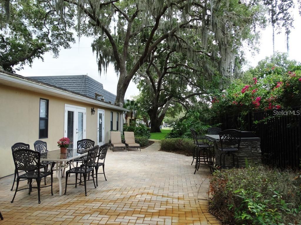Photo of 704 Lyndhurst Street #623, Dunedin, FL 34698 (MLS # TB8437807)